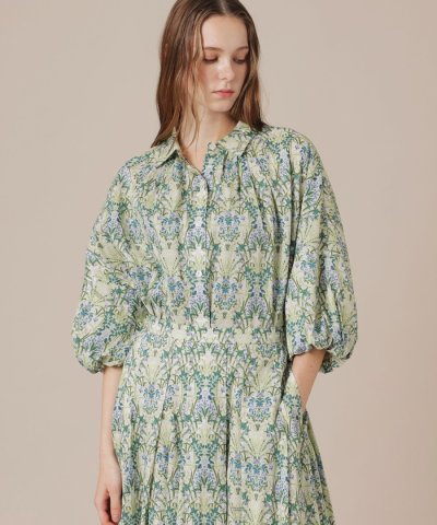 【eclat5月号掲載】ボタニカルウォールプリントブラウス