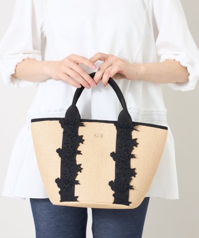 フラワーレース　バスケット