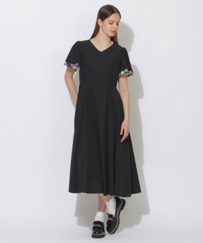 【WEB限定】ライトタンブラーVネックドレス