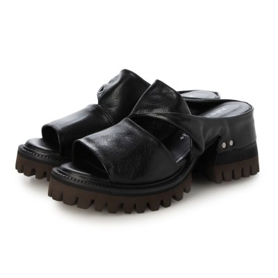 ユウコイマニシプラス yuko imanishi+ サンダル