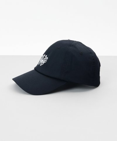 アナスイ ANNA SUI 【 ANNA SUI 】バタフライ刺しゅうキャップ