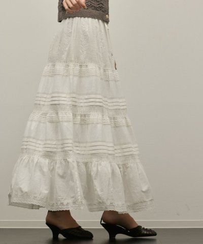 ピンタックティアードスカート