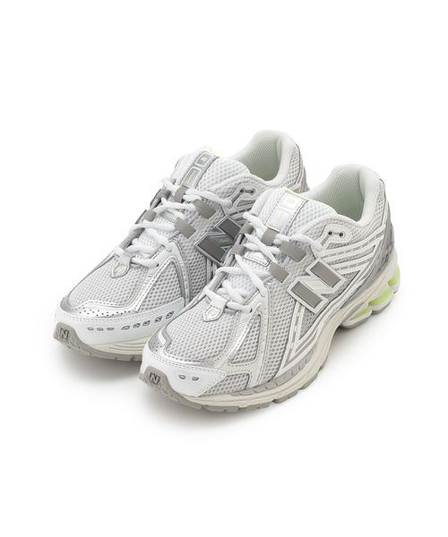 24.0｜スニーカー｜New Balance(emmi)(ニューバランス（エミ）)｜阪急