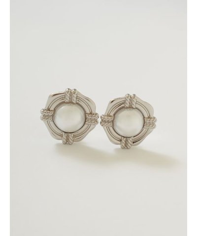 パールモチーフイヤリング