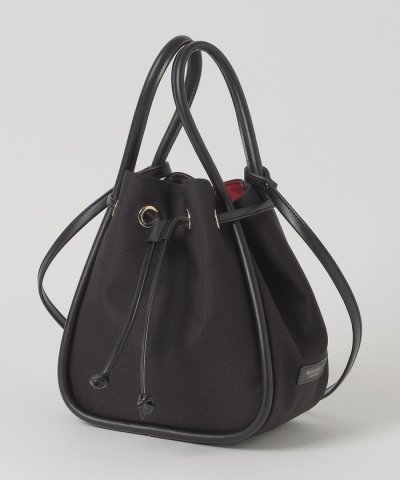 ブルーレーベル・クレストブリッジ BLUE LABEL CRESTBRIDGE