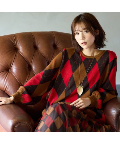 ピサーノ PISANO リーフモチーフネックレス