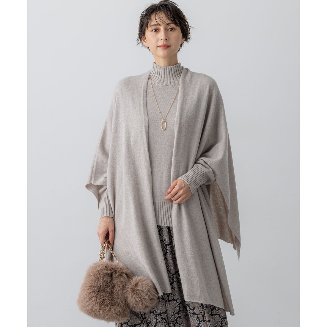 23区 カシミヤブレンド マルチ ケープ(508867320)｜阪急百貨店公式通販