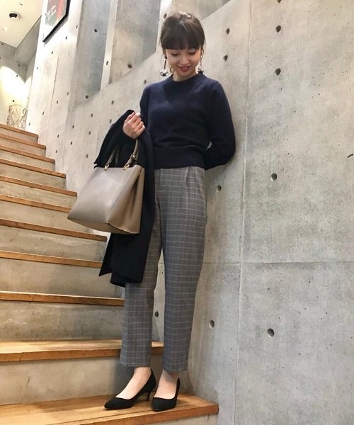 冬の同窓会で キレイ と言われる服装って 40代に似合うおしゃれpoint Soleil