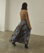 EMMEL REFINES　秋めくスタイルにオススメなパンツ＆スカート